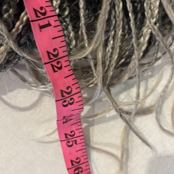 Braided Hair Wig Grey brown - Picture 9 of 14